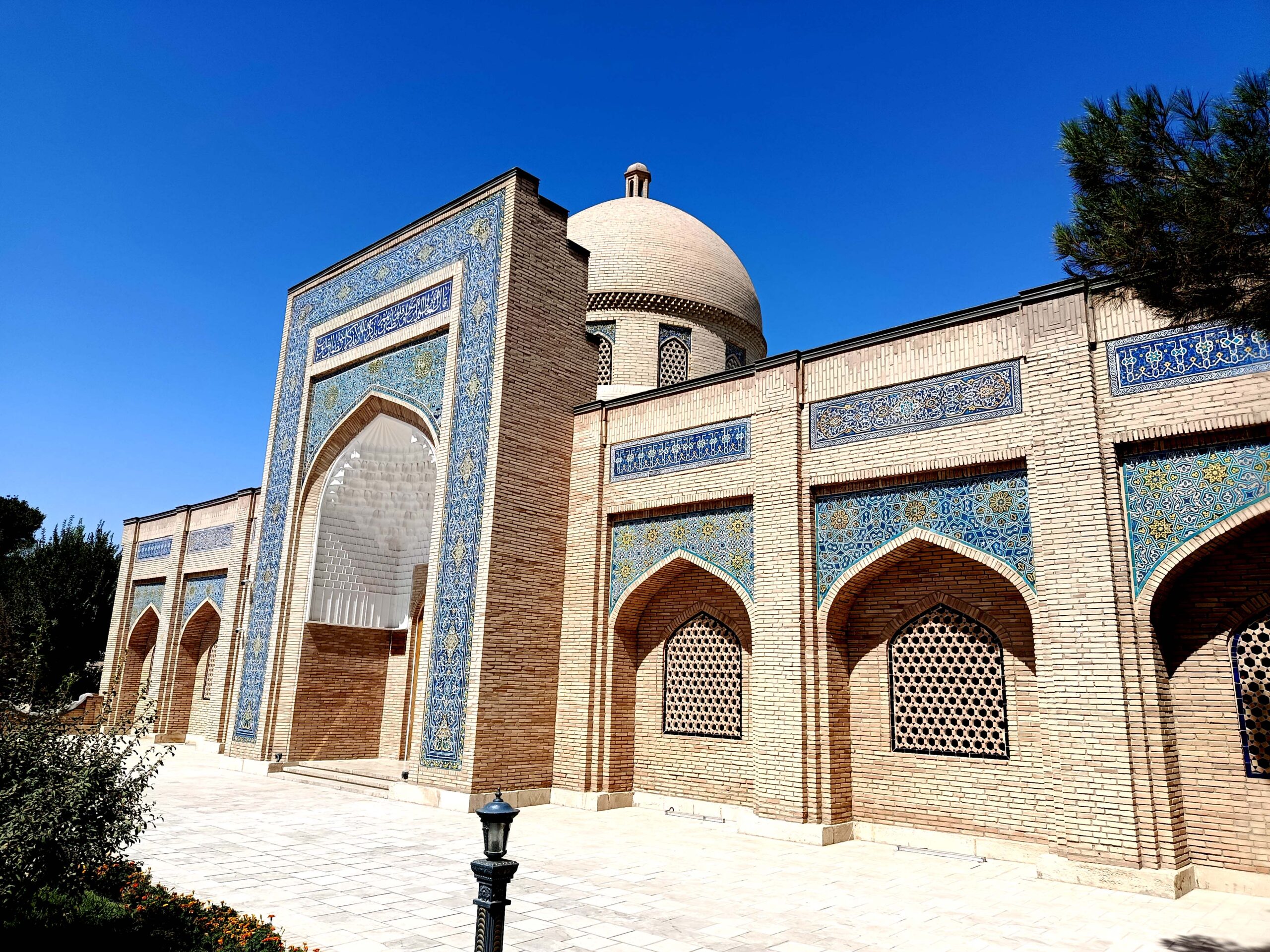 5-Day Khiva to Darvaza, Ashgabat & Merv Tour
